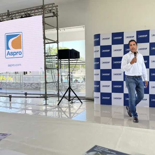 Raul-Herrera-in-Chiclayo-Regional-Training-School-1
